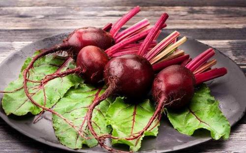 植物中含有的甜菜堿作用是什么呢？